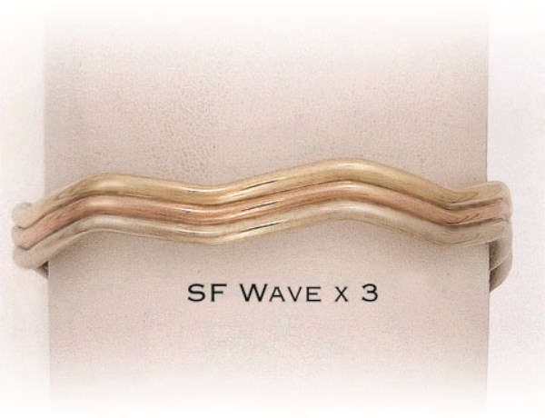 9CT SILVER FILLED WAVE X 3 BANGLES SIDE BY SIDE