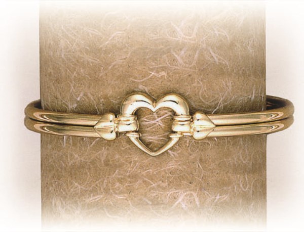 9CT SILVER FILLED BANGLE OPEN FANCY HEART FEATURE