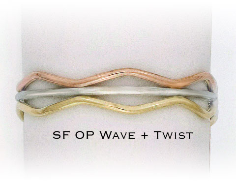 9CT SILVER FILLED OPEN OPPOSITE WAVE BANGLE + CENTRE TWISTED WIRE