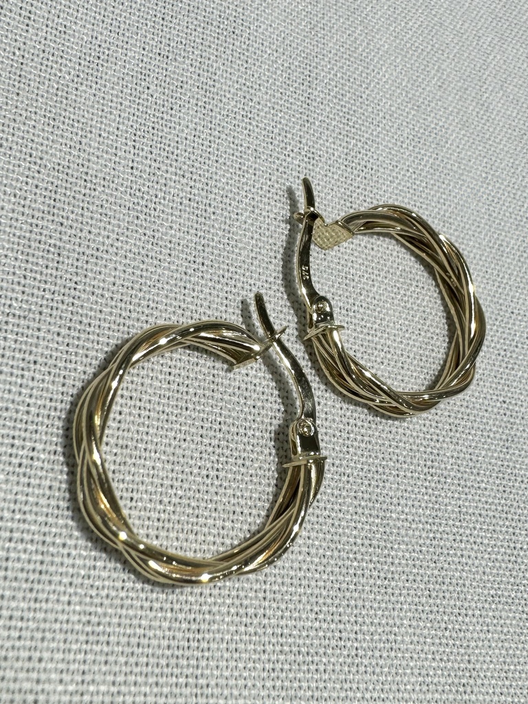 9Y DOUBLE TWIST WIRE HOOP - XX0039