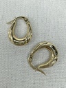 9Y TWISTED LOOK OVAL CRESCENT HOOP - XX0124