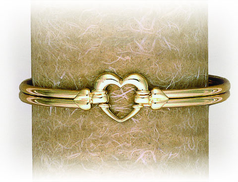 SOLID BANGLE OPEN FANCY HEART FEATURE