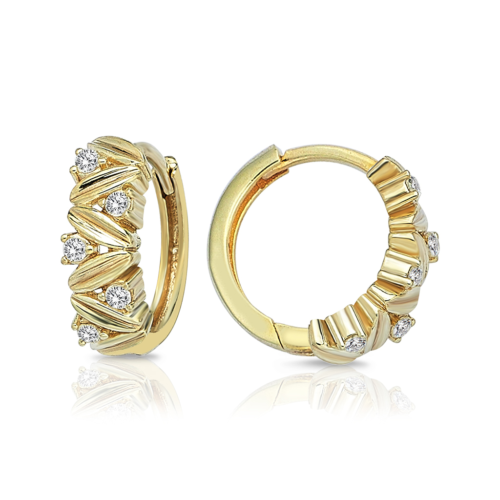 9Y FANCY C.Z. SET 9.9MM HUGGIES