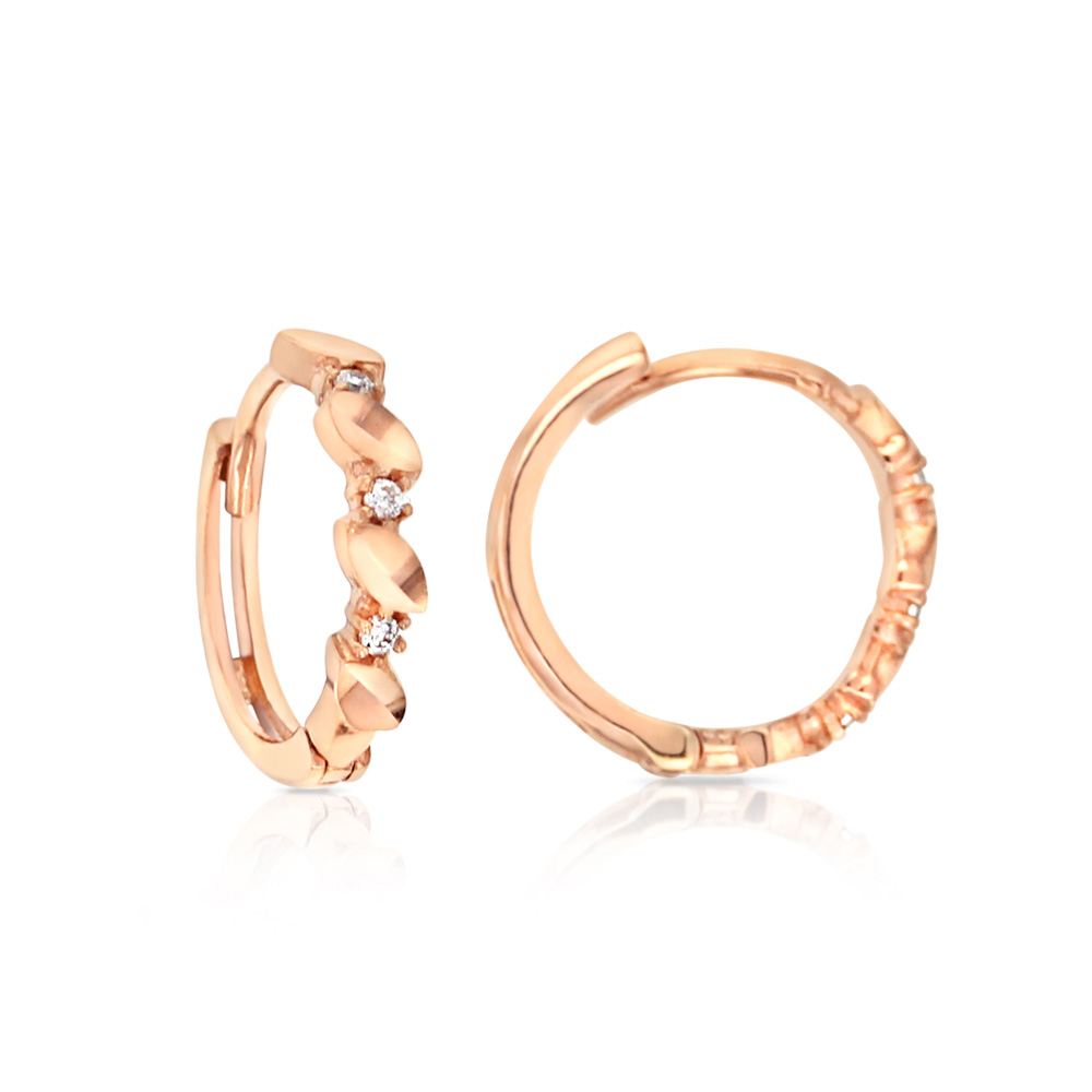 ## 9P FACETED CZ HUGGIE