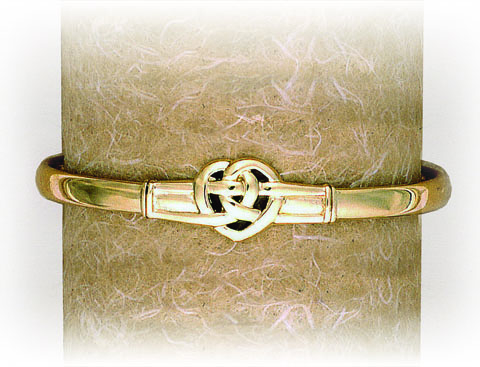 [Y2C68] SOLID BANGLE HEART KNOT FEATURE