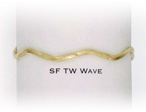 9CT SILVER FILLED TWISTED WIRE WAVE BANGLE